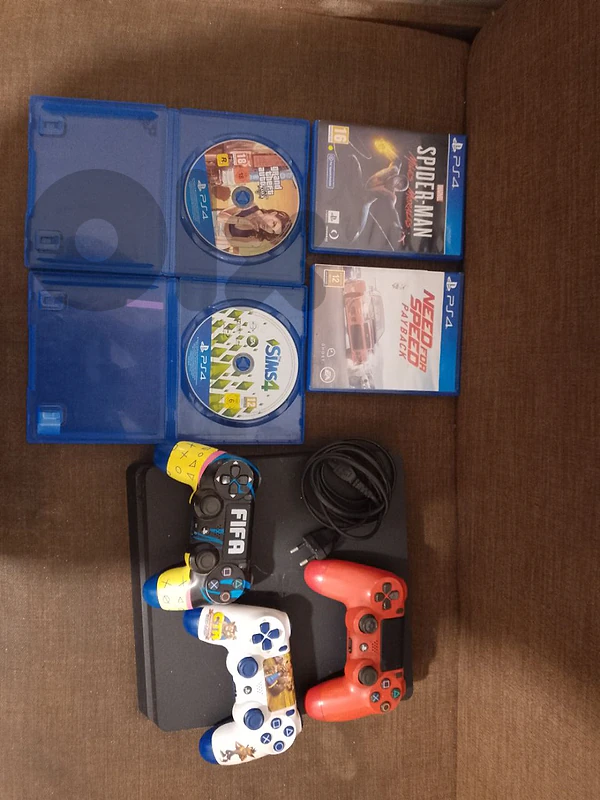 PlayStation 4