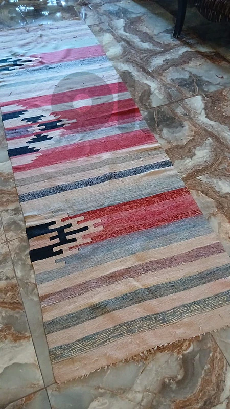 بساط عجمي انتيك شغل يدوي