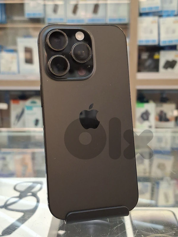 Used 16 pro 128 gb black 528 cycle