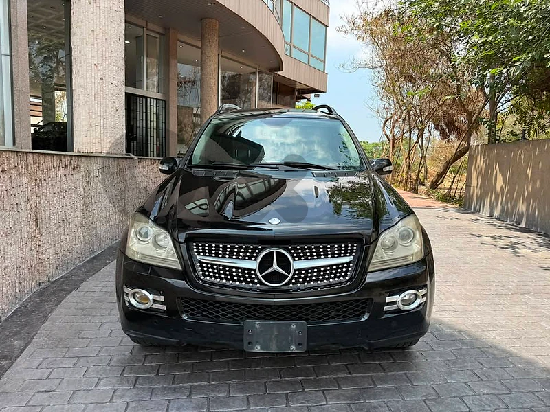 70 928 830 Mercedes GL450 4matic Model 2007 Clean Title ODO : 100,000