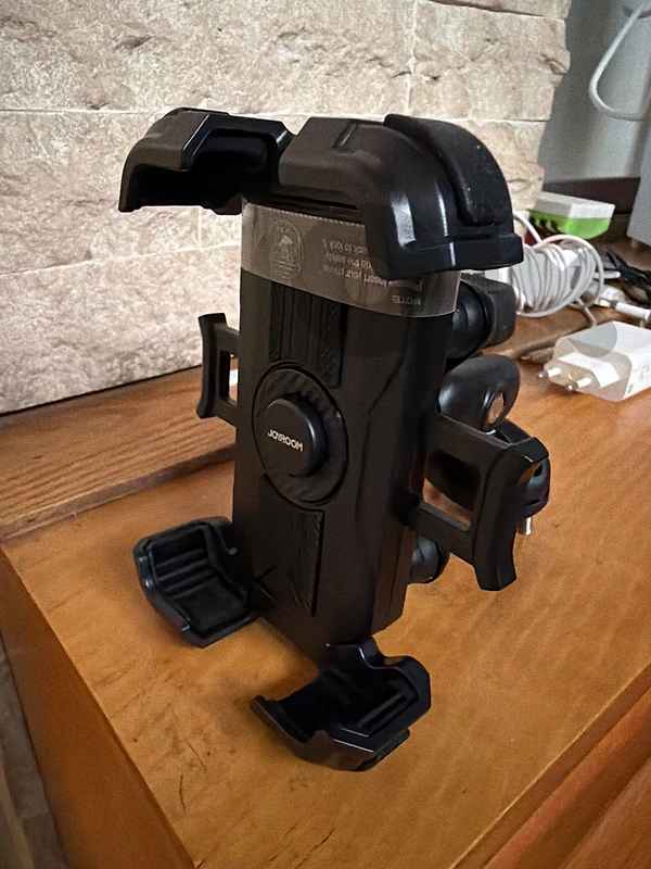 Phone Holder for Motorcycles and Bicycles
