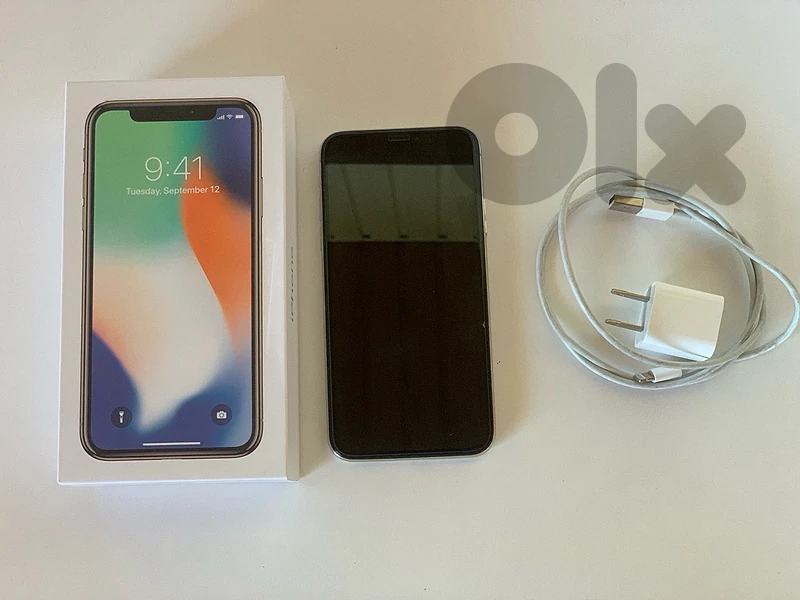 iPhone X 256 - Mint Condition