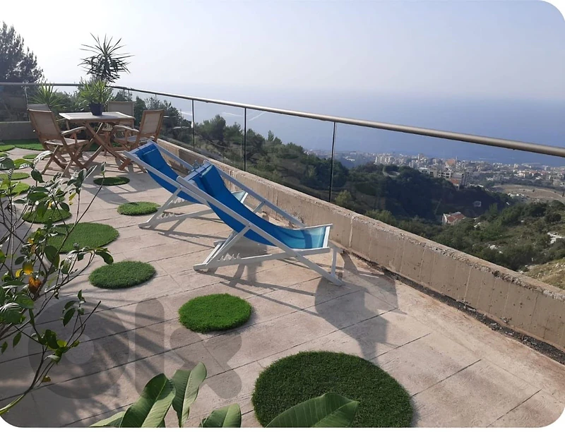 Adma - Stunning Rooftop Retreat with Uninterrupted Sea Views for Rent.