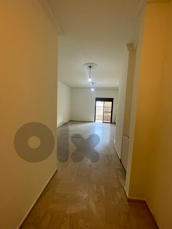 Apartment for rent in Mansourieh.