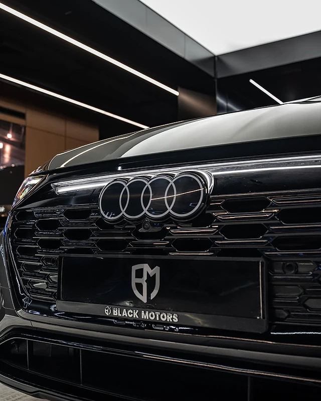 Audi Q8 e-tron 2024