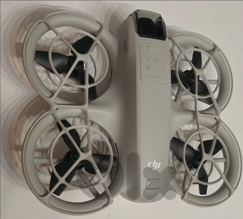 Dji Neo