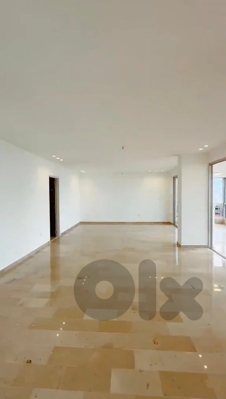 Fanar - Bright and Spacious Apartment Ready for Your New Home.