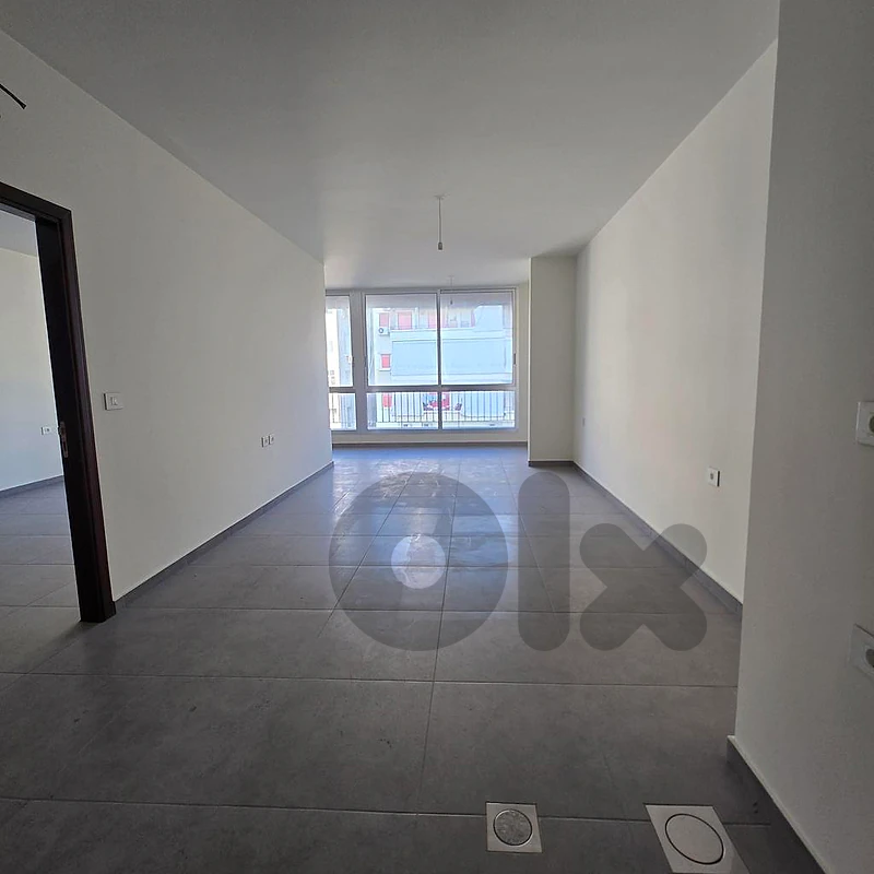 office for sale in Furn el Chebbak Beirut مكتب للبيع في فرن الشباك