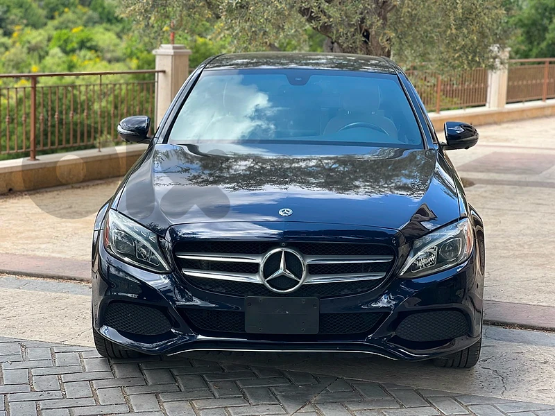Mercedes-Benz C-Class 2018 300 Mercedes-Benz C-Class 2018 300