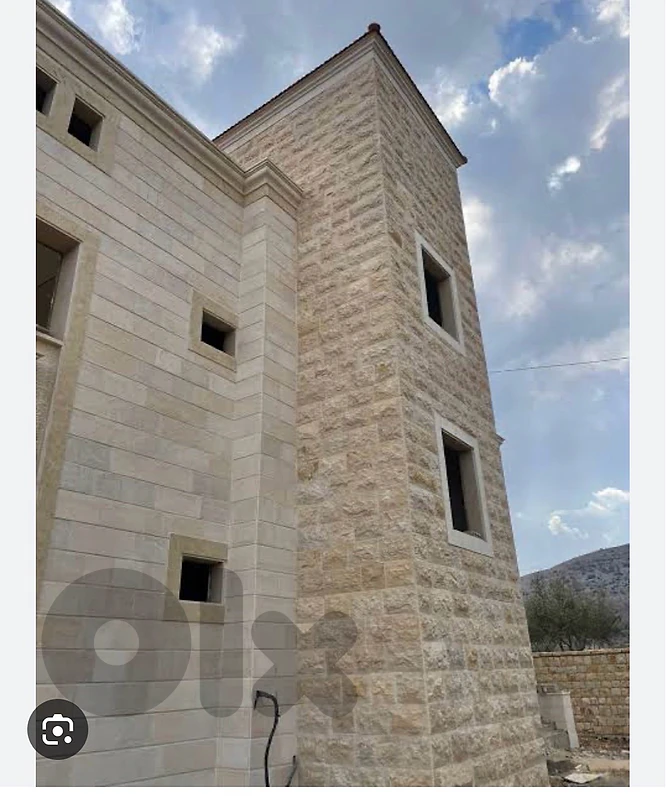 New Building 5Floors Baalchmai Facing Highway Aley Bhamdoun