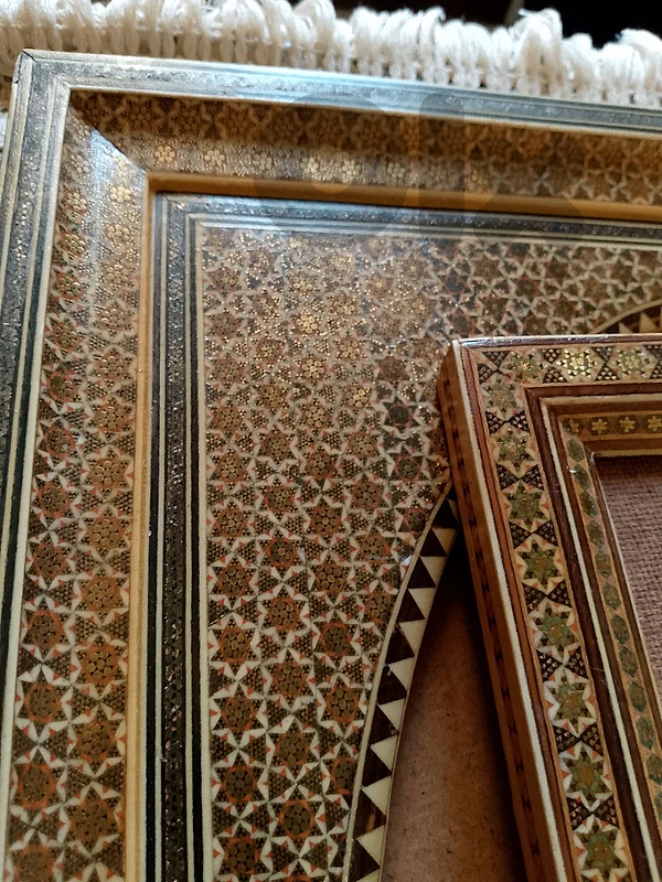 براويز اصفهان مرتب