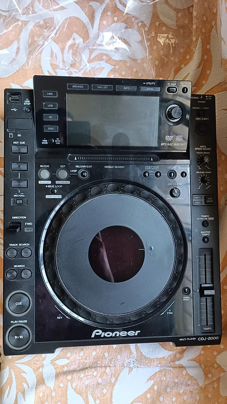 Pioneer DJ CDJ-2000 (1 unit)