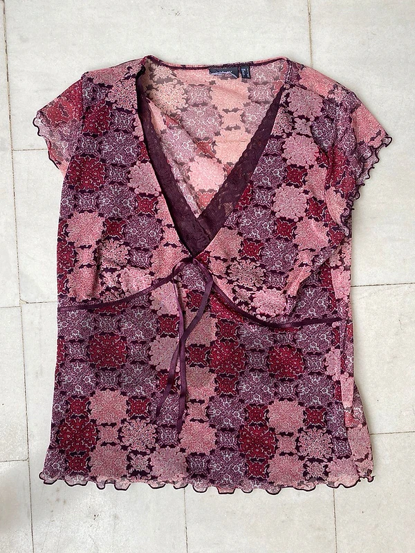 women’s mesh top
