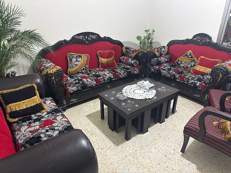 طقم كنب