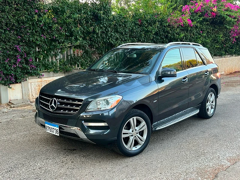 Mercedes-Benz ML-Class 2012