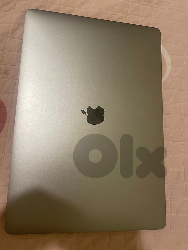 macbook pro 2017 touchbar
