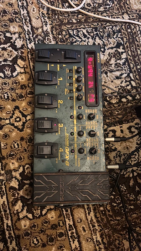 zoom pedal multieffect guitar amp