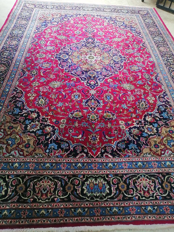 سجاد عجمي كاشان بحالة جيدة جدا