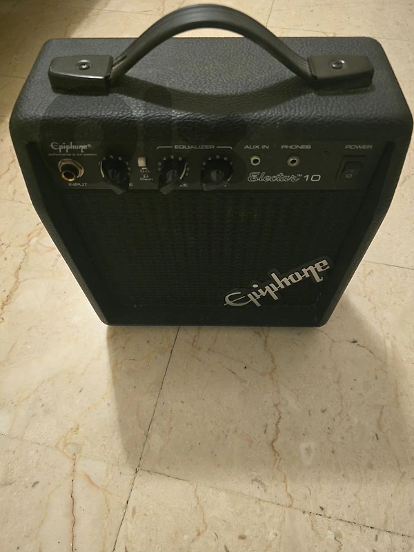 Epiphone electar 10 guitar amplifier