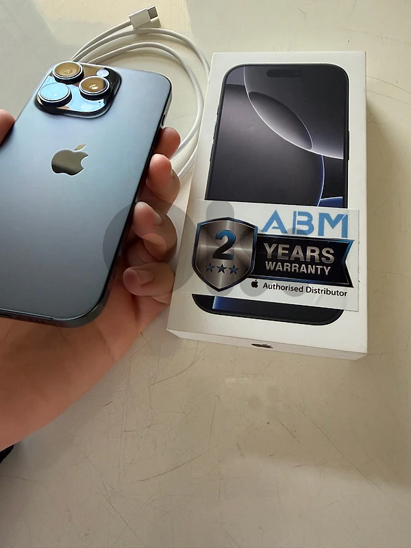 Apple iPhone 16 Pro – Like New – Barely Used