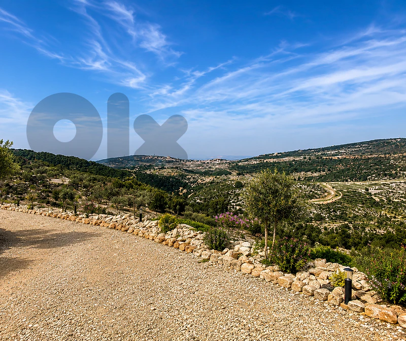 Land for Sale in Hadtoun – Batroun أرض للبيع في حدتون – البترون