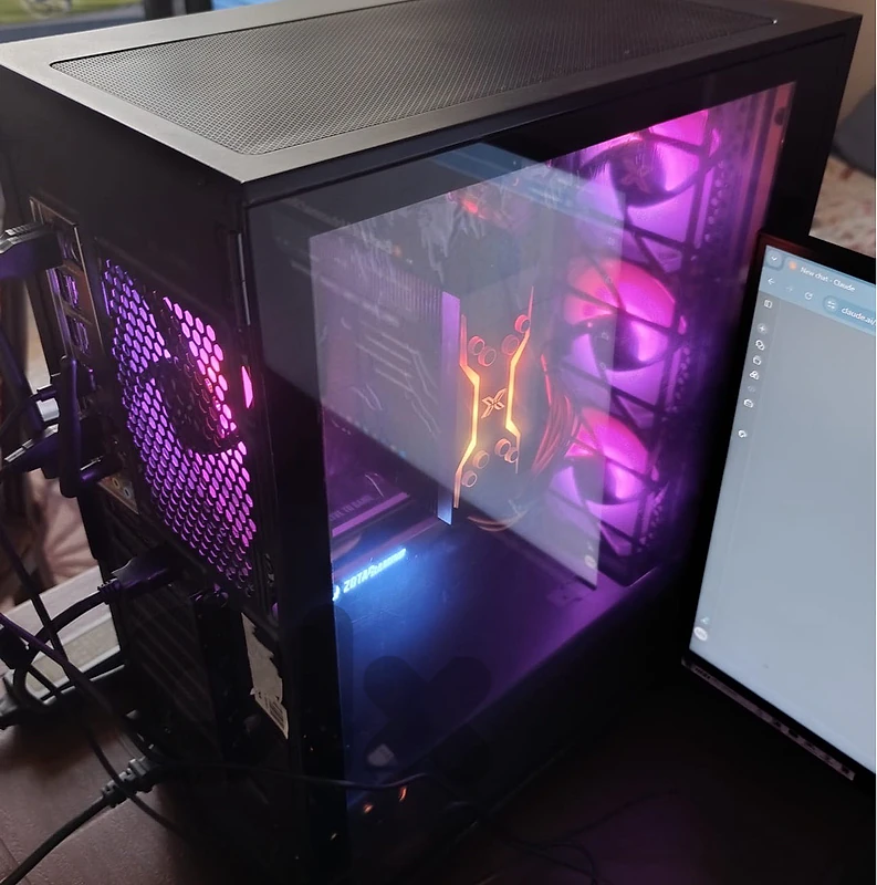 Powerful gaming pc lightly used