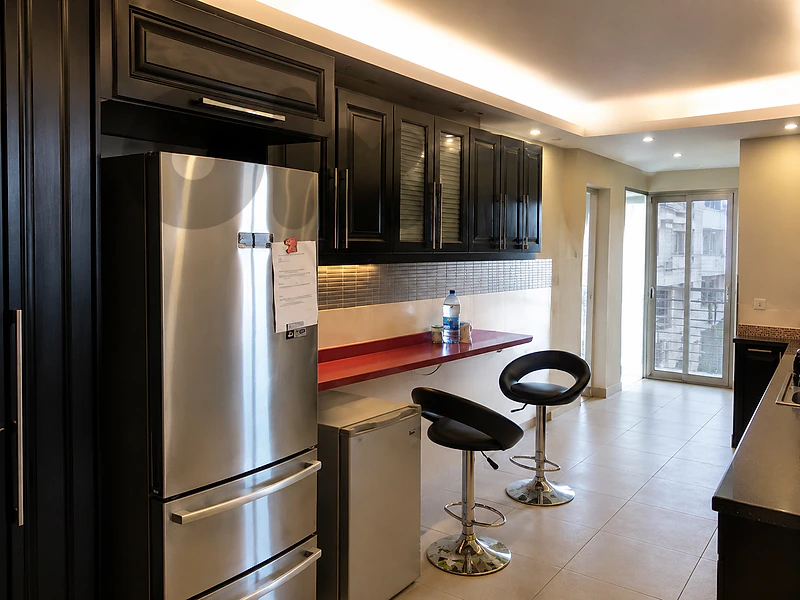 Apartment for Sale in Hamraشقة للبيع في الحمرا