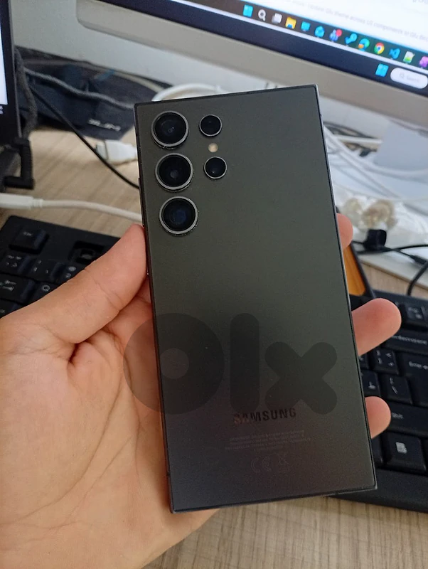 S24 Ultra 1TB with Box + Original 65w Charger