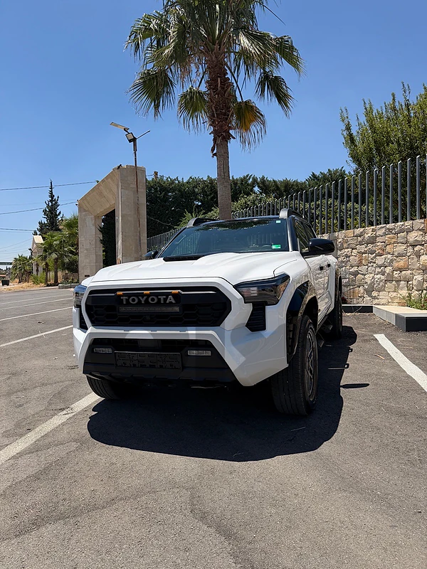 Toyota Tacoma trd sport 2024