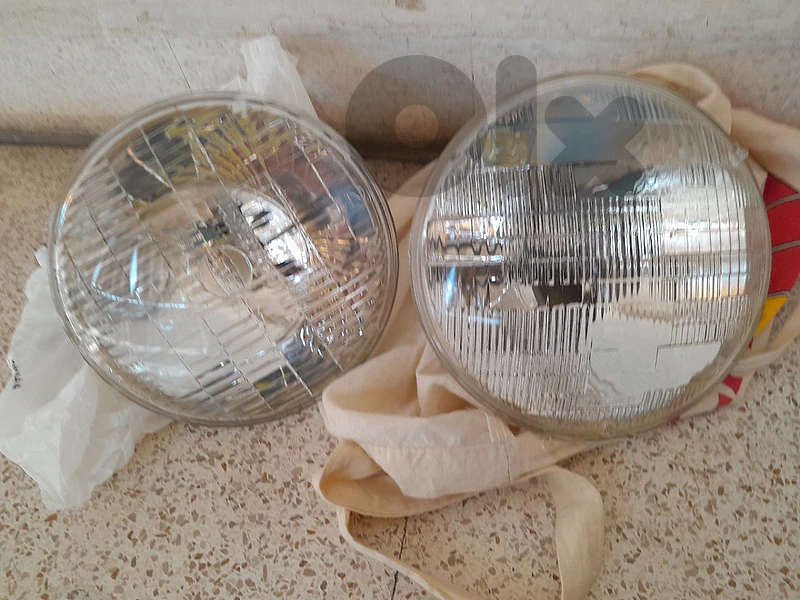 MG head lights
