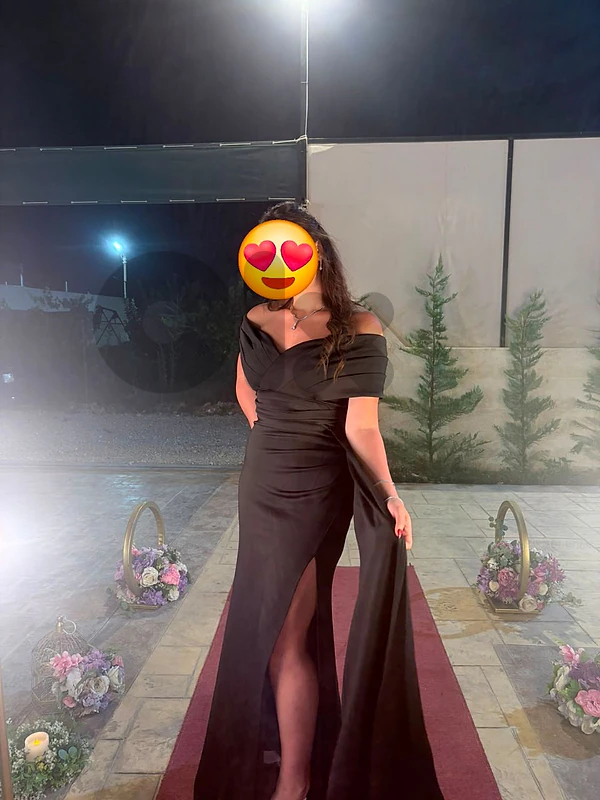 brown dress