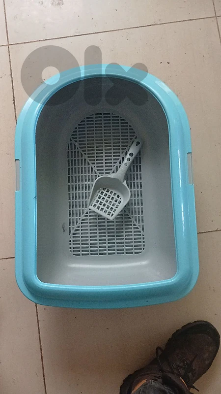 cats litter box as good as new