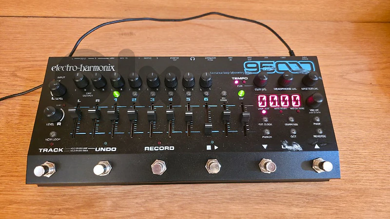 Electro-Harmonix 95000 Performance Loop Laboratory Looper