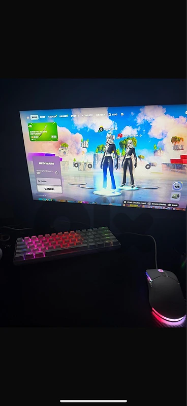 keyboard and mouse
