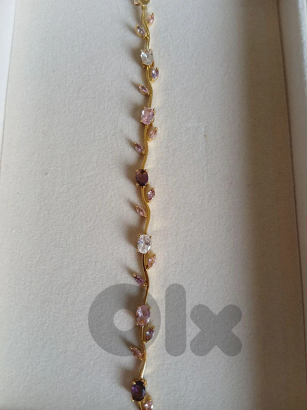 tulip bracelet