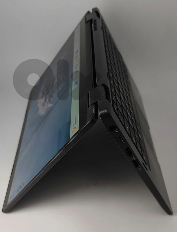 Dell Latitude 5300 2 in 1 Convertible Laptop