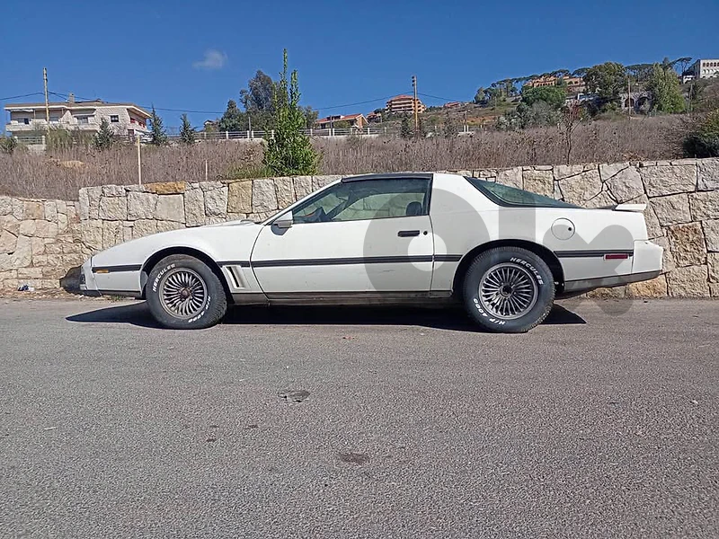 Pontiac 1983