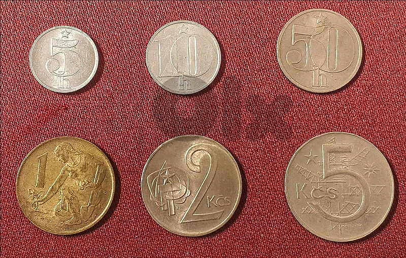 Czechoslovakia set of 6 coins طقم تشيكوسلوفاكيا المكوّن من 6 عملات