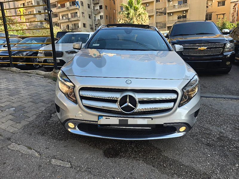 Mercedes-Benz GLA250 2017 Clean Carfax