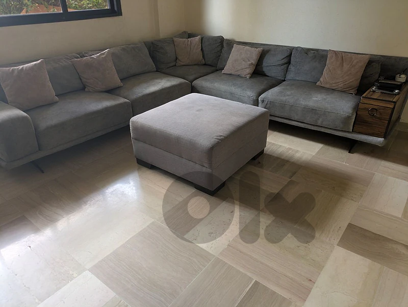 angle/corner sofa with console