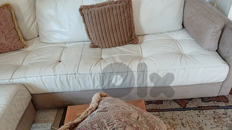 leather corner 7 seaters, used, all feather seats and cushions