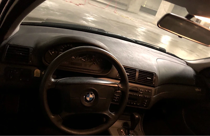 BMW 3-Series 2001 318