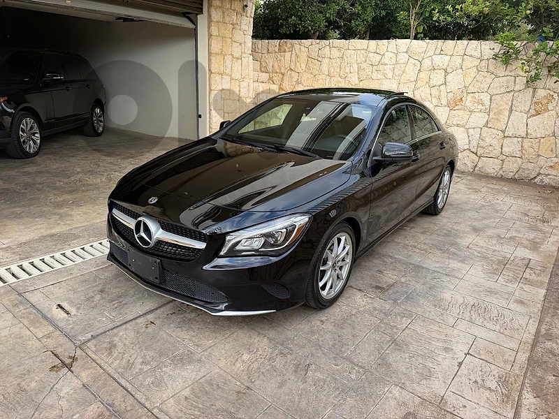 Mercedes-Benz CLA250 4matic 2018 black im black! clean carfax full !