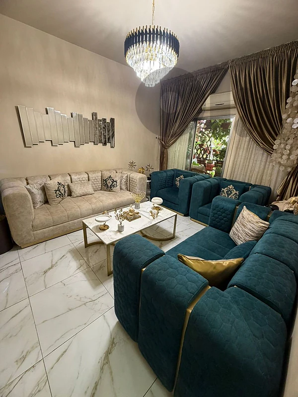 Full living room for sale