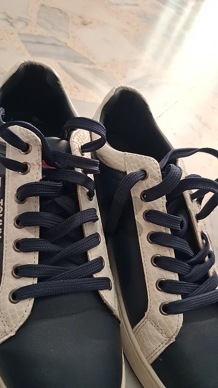 tommy shoes ba3do jdidd
