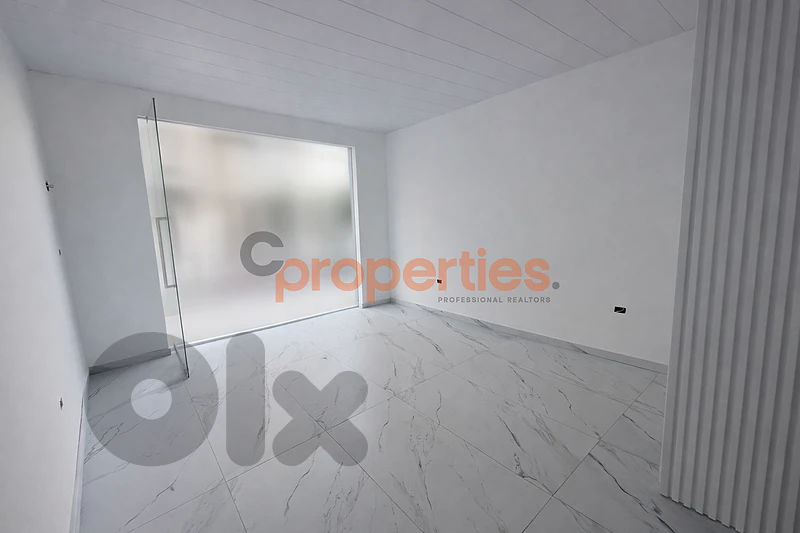 Shop for Rent in Ashrafieh محل للإيجار في الأشرفية CPBEC31
