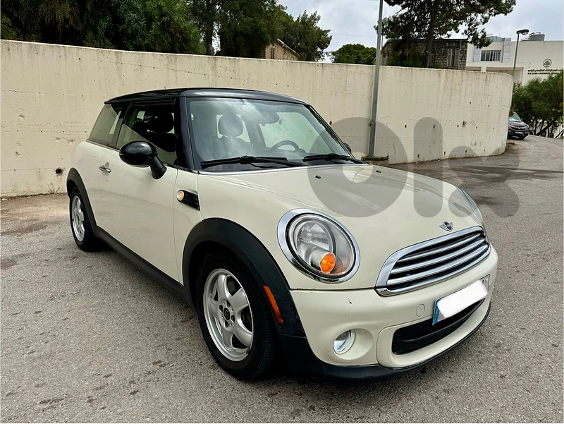 MINI Cooper 2011
