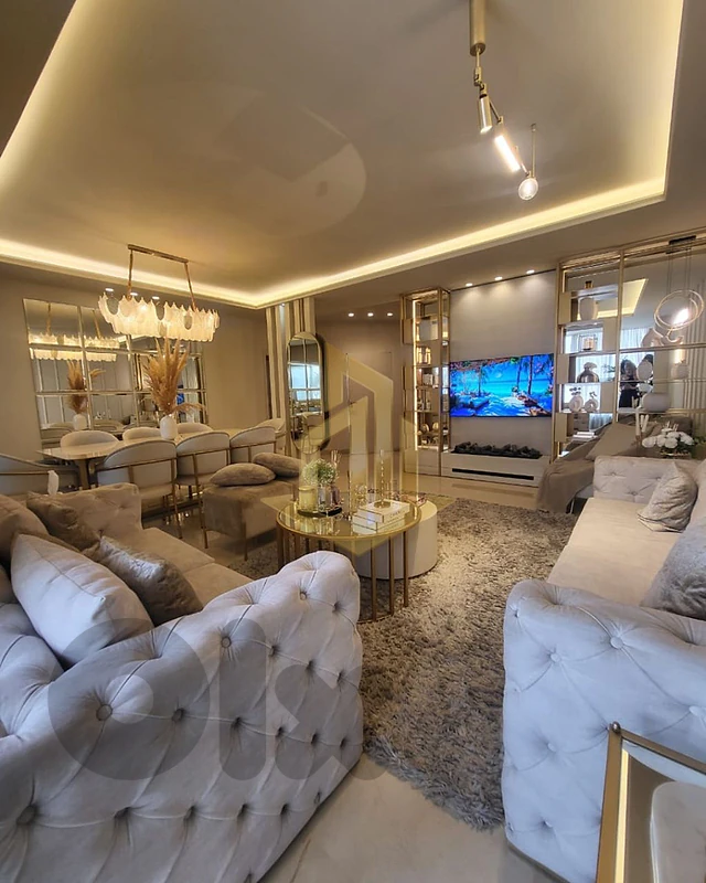 apartment for Sale in Corniche el Mazraa شقة للبيع في كورنيش المزرعة