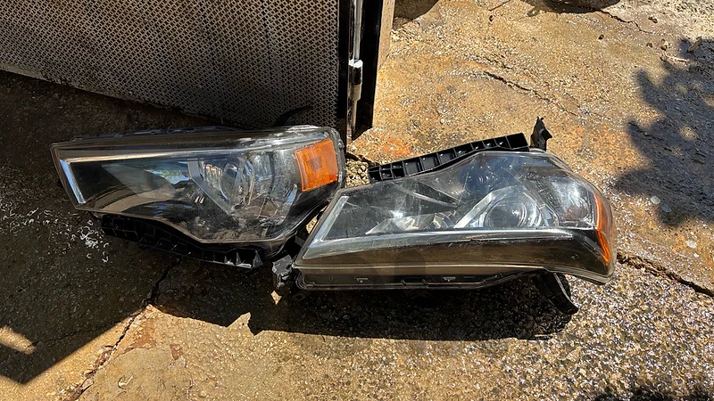 2018 4runner original headlights