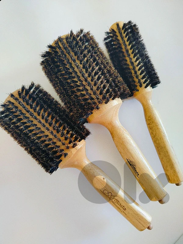 فرشايه تجفيف الشعر Hair brushing
